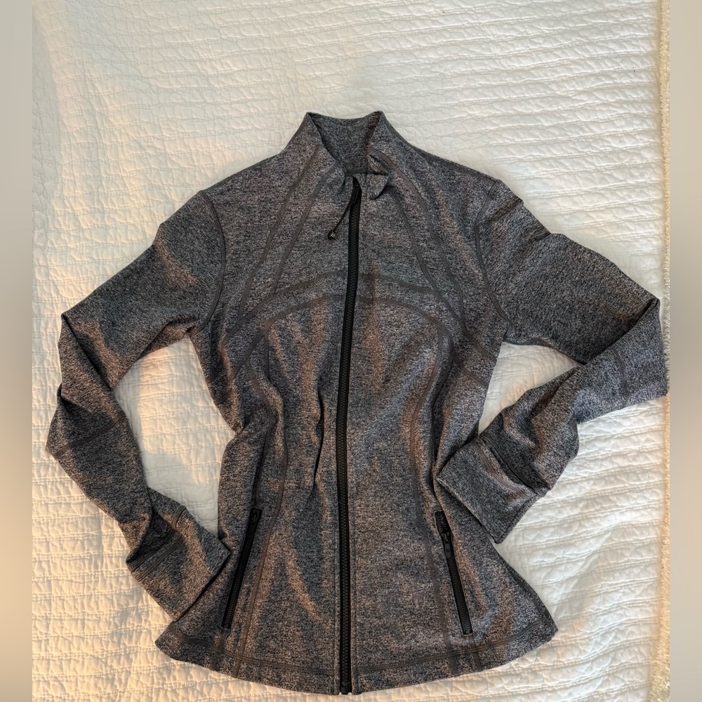 Lululemon Define Jacket Heathered Black, Size 10 - Picture 5 of 8